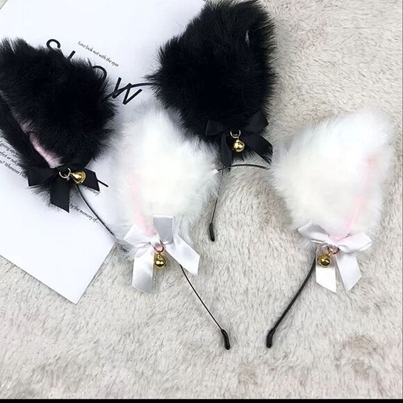 NWOT Set of 2 Fluffy Kitty Ears - Picture 1 of 5